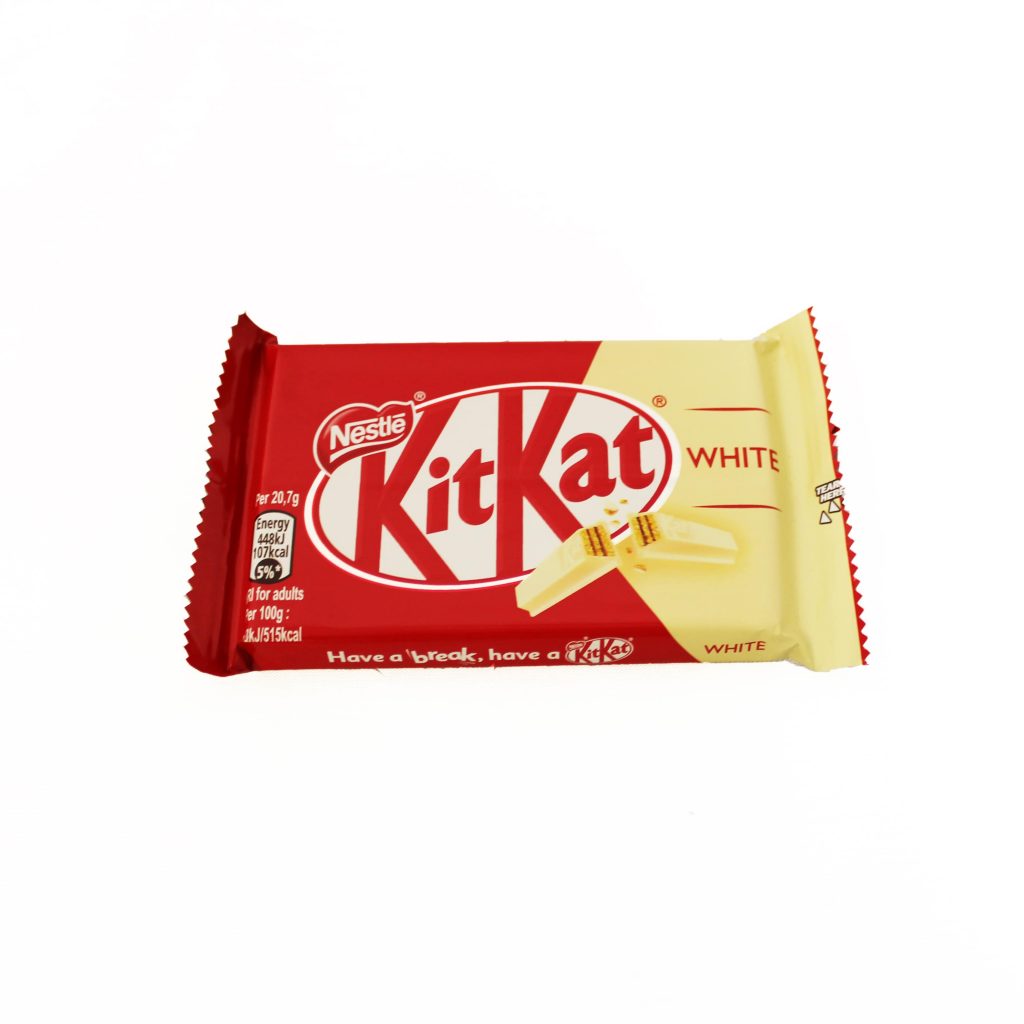 خرید شکلات کیت کت شیری