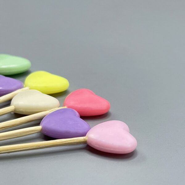 خلال تزئینی قلب رنگی - Image 3