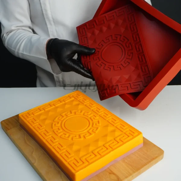 تکسچر سیلیکونی طرح ورساچی سورناپارت - Image 3