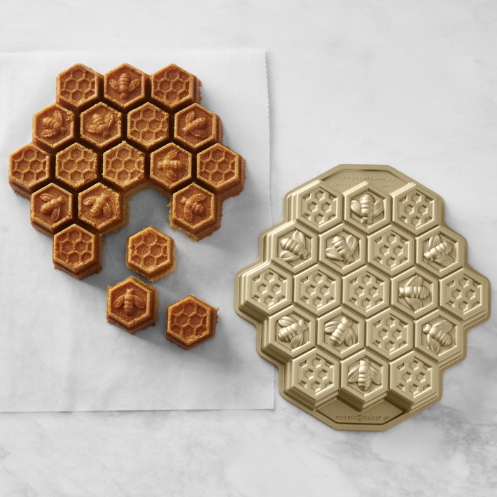 قالب جداشونده Nordic Ware مدل Honeycomb