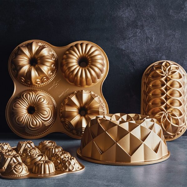Nordic Ware Bundt Charms Pan