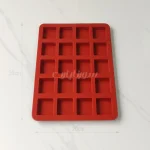 قالب سیلیکونی پولکی مربع 4 سانت - Image 2