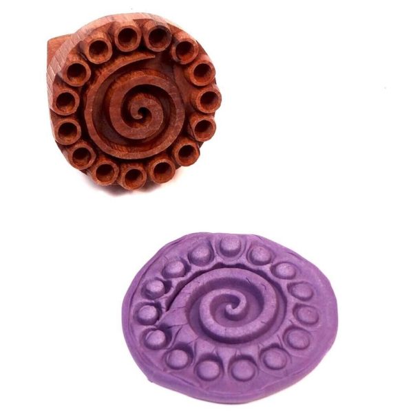 مهر چوبی کلوچه فومن 6.5 سانت - Image 2