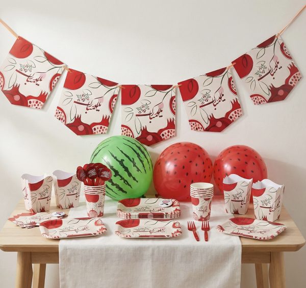 تم زمینه سفید یلدایی 10 نفره کد 2 تم زمینه سفید یلدایی 10 نفره کد 2