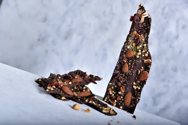 شکلات تلخ واقعی شوکولانت پوراتوس با کره کاکائو برای قنادی لوکس و پرالینه