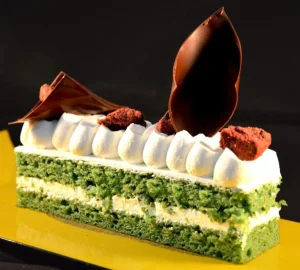 تگرال ساتین کرم کیک گرین ولوت پوراتوس