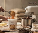 خمیر بادام زمینی گلنان پوراتوس یک کیلویی 100 درصد خالص