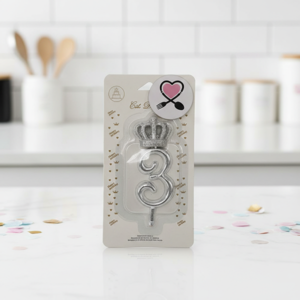 شمع نقره‌ ای تاجدار عدد ۳ | شمع تولد لاکچری و خاص