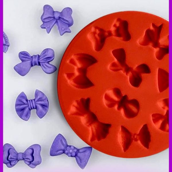 قالب سیلیکونی طرح پاپیون ۹ عددی سورنا پارت | قالب پاپیون فوندانت قنادی